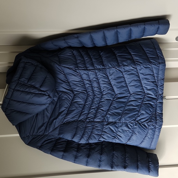 Reebok blue women's puffer jacket small - Picture 4 of 4